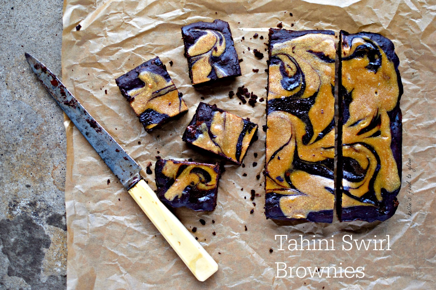 Comfort food + baking = chocolate brownies. It's a simple equation that even the most maths phobic person can get their head around. Black beans, dates and chaga send you to the top of the class. This is the perfect recipe whether you like fudgy brownies or cakey brownies. Win-win! Gluten-free, refined sugar-free, and with an immune-boosting, energising optional shot of chaga.